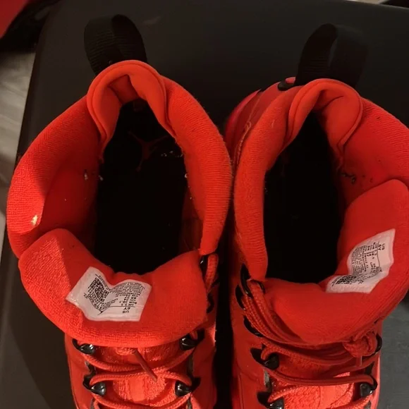 Red Jordans 9 retro - Picture 7 of 7